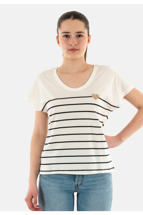 Tee shirt only emily cloud dancer black/emb. heart main product photo