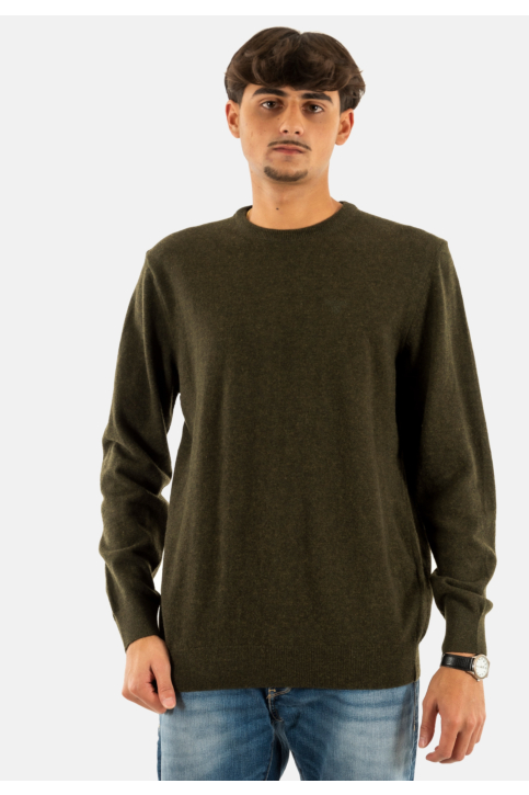 Pull hiver barbour essential lambswool crew neck gn71 seaweed main product photo