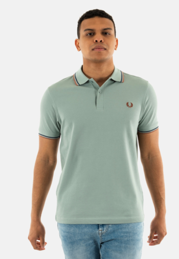 Polos fred perry mm3600 y26 slvrbl/tnsbl/cnm