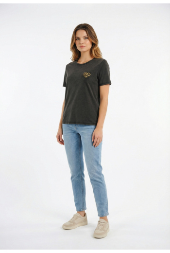 Tee shirt only lucy black loni leo heart